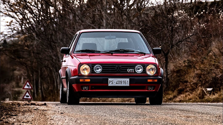 Volkswagen Golf GTI mk2: una youngtimer per tutti i giorni - Davide Cironi Drive Experience (SUBS)