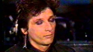 Interview with Johnny Thunders . Information