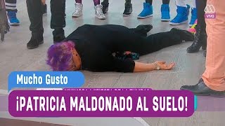 Patricia Maldonado cae al suelo - Mucho Gusto 2016