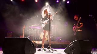 ANA POPOVIC -live- "How'd You Learn To Shake It Like That" @ Salle du Jeu du Mail Pamiers 2018