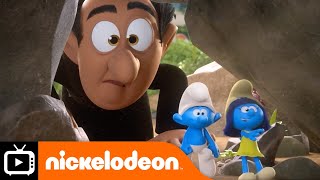 Don't Wake The Bear! 🐻 | The Smurfs | Nickelodeon UK