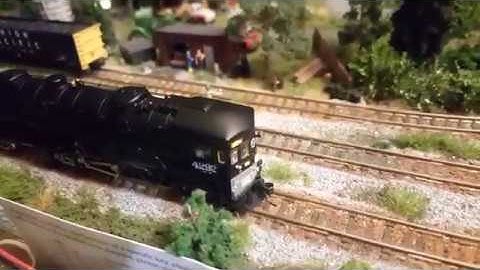 N Scale - Cab Forward Sound Install Test