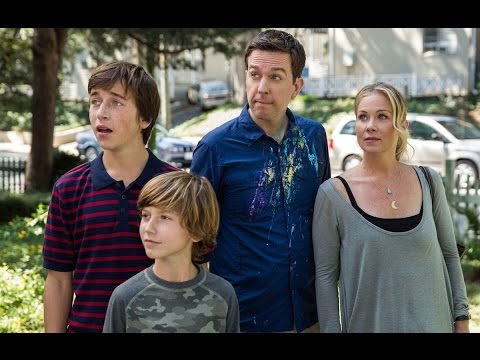 Каникулы трейлер (2015)