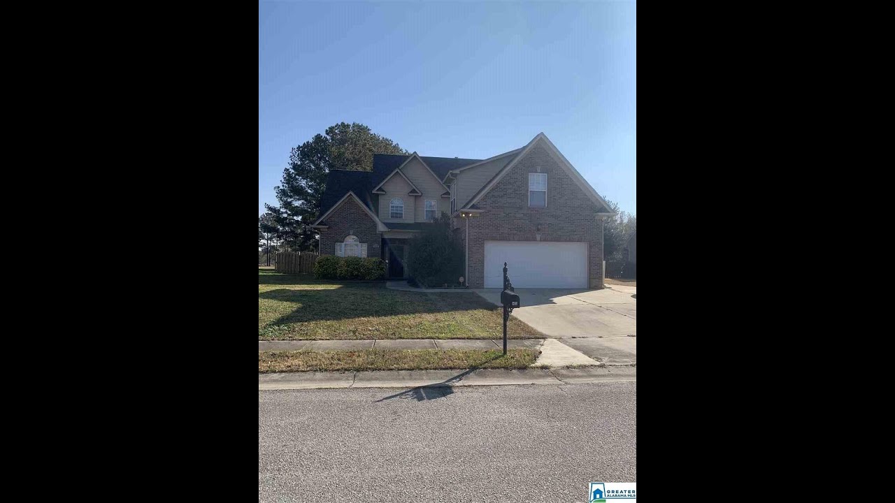 Homes for sale - 415 Waterford Cove Trl, Calera, AL 35040