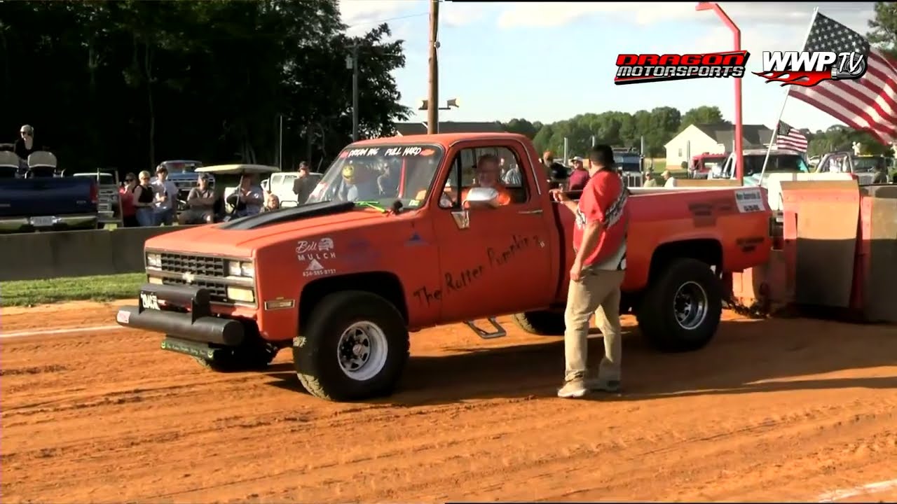 Memorial Weekend Madness Truck and Tractor Pull