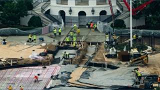 New construction projects are underway at the White House