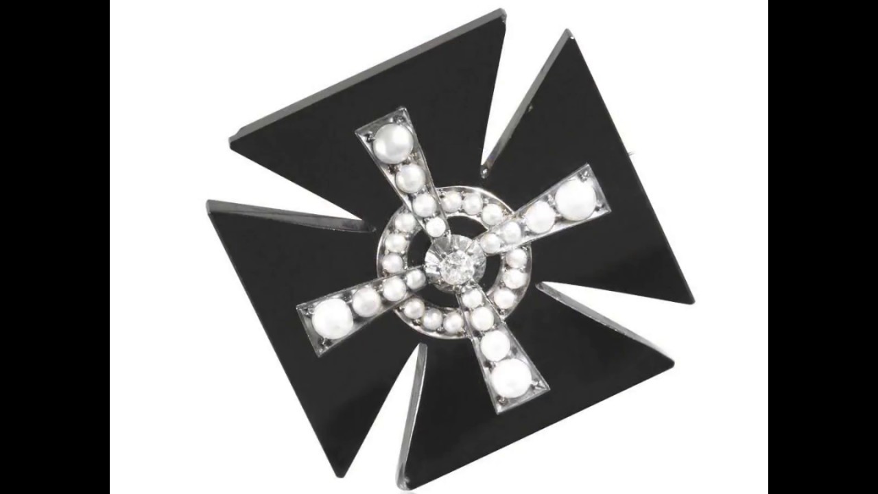 Dekorativ und Hochkarätig..... „„Malteserkreuz“ Brosche Onyx mit 0,7ct Diamant und Halbperlen