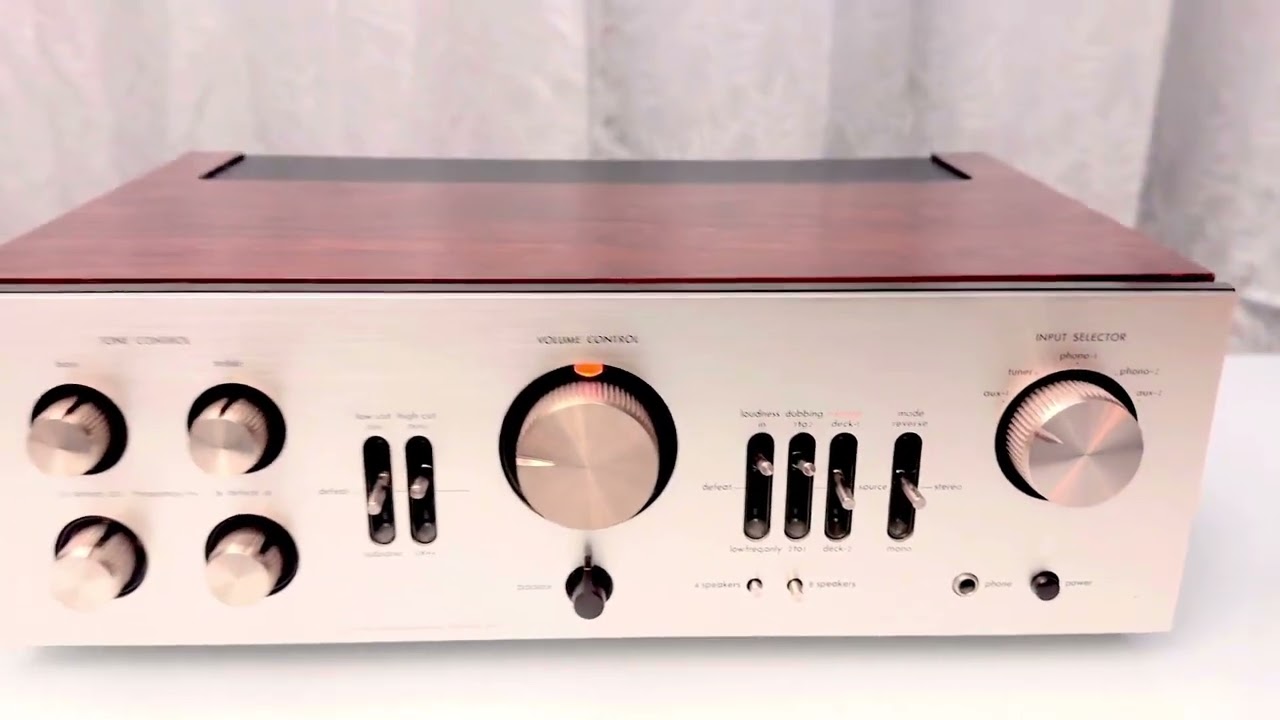 Amplificateur HiFi Luxman L-80 – Révisé, Garanti 1 An – Occasion