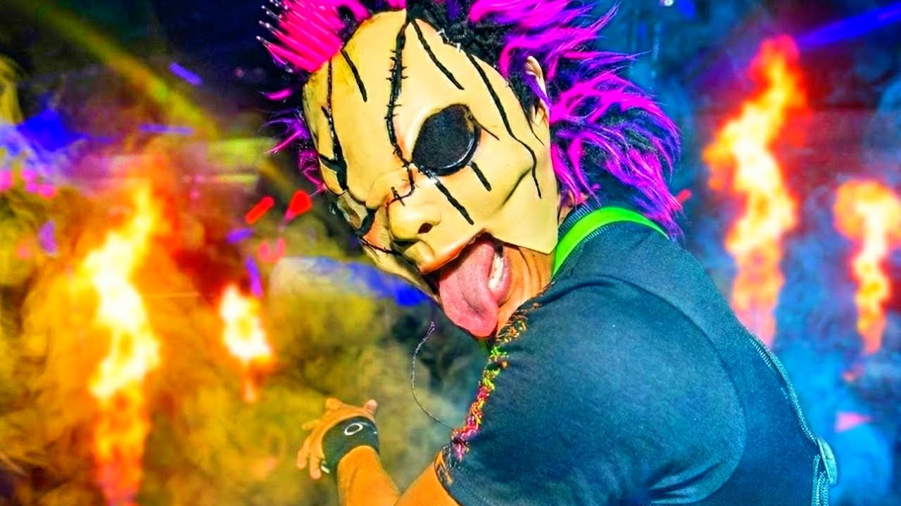 Insane Hard Techno Mix 2026 🔥 DJ Blend Bass High Speed Industrial Techno 🤘