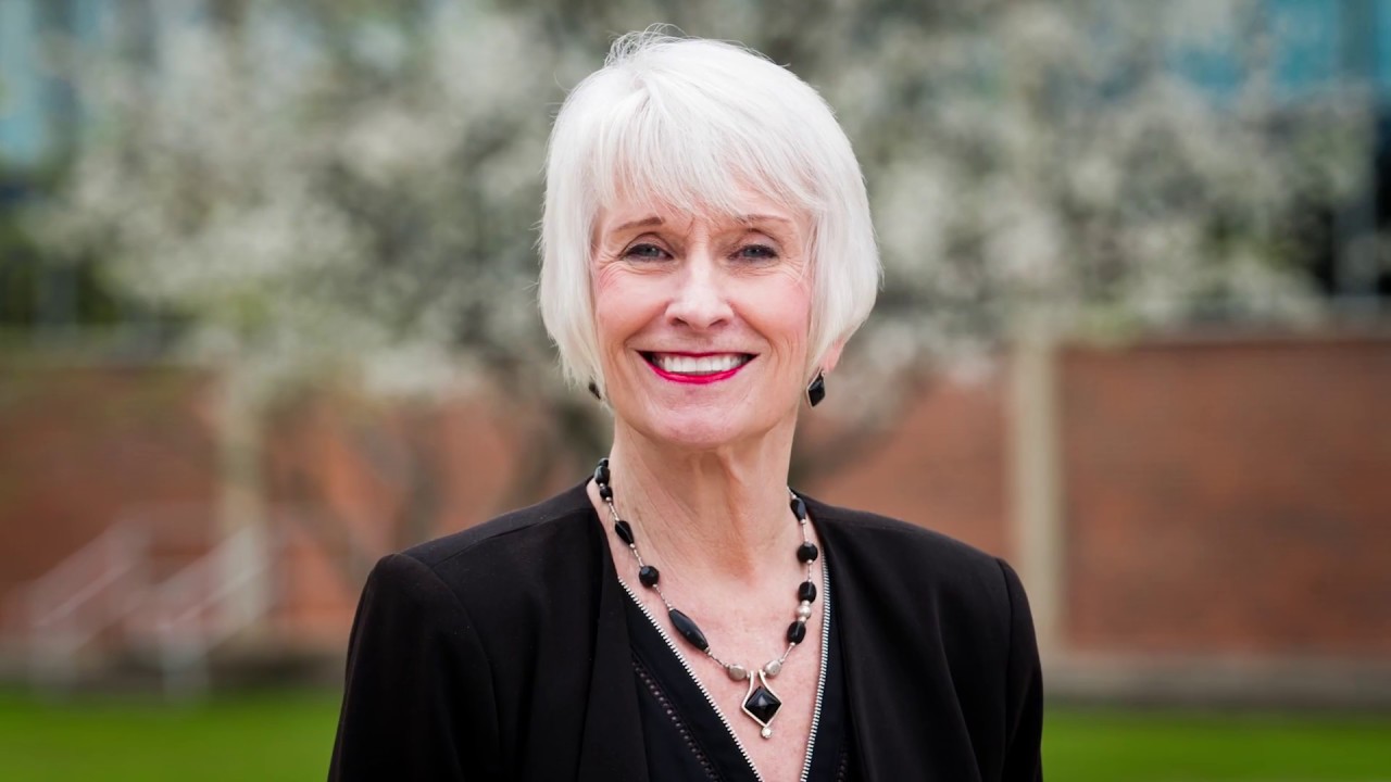 Jeanenne Oglesby, Texas A&M Gold Blazer 2017 YouTube