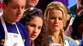 Đầu bếp cao thủ bóc vỏ tôm hùm xong ghép thịt lại thành hình như nguyên screenshot 5