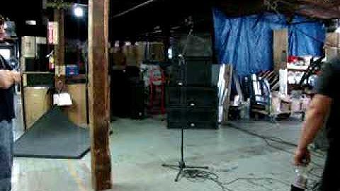 Grund Ground Stack Line Array 4041