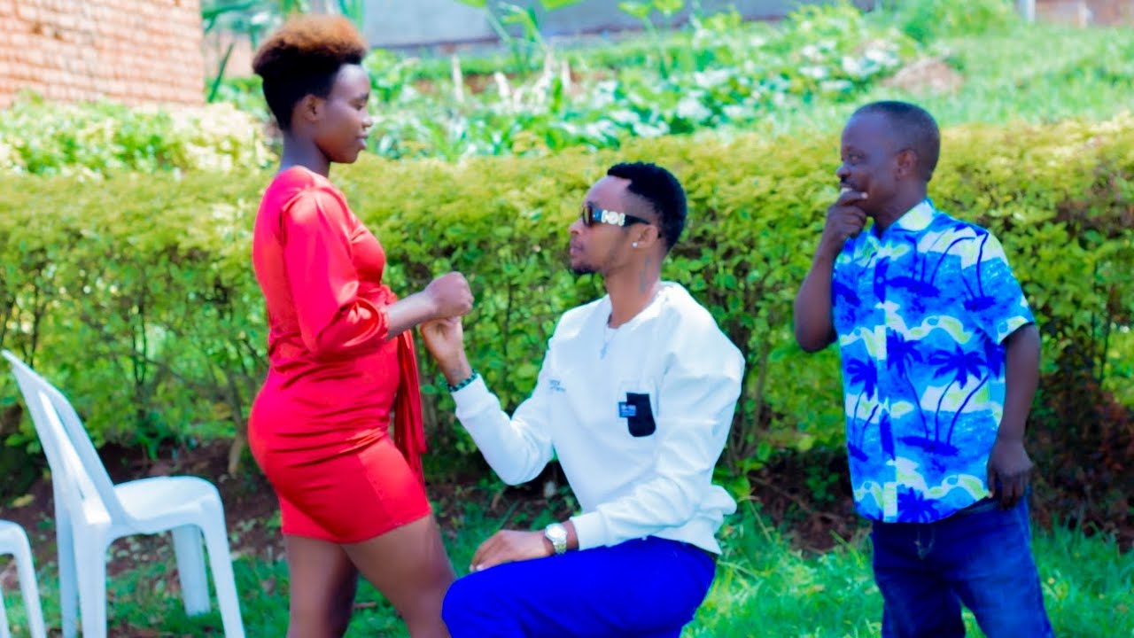 🚨karabaye nzovu Ati miss Element nibauyumusore agukunda waramuroze,😭😭😭😭😭😭😭