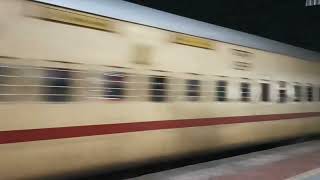 22957 SOMNATH SF EXPRESS | SKIPS CHANDLODIYA