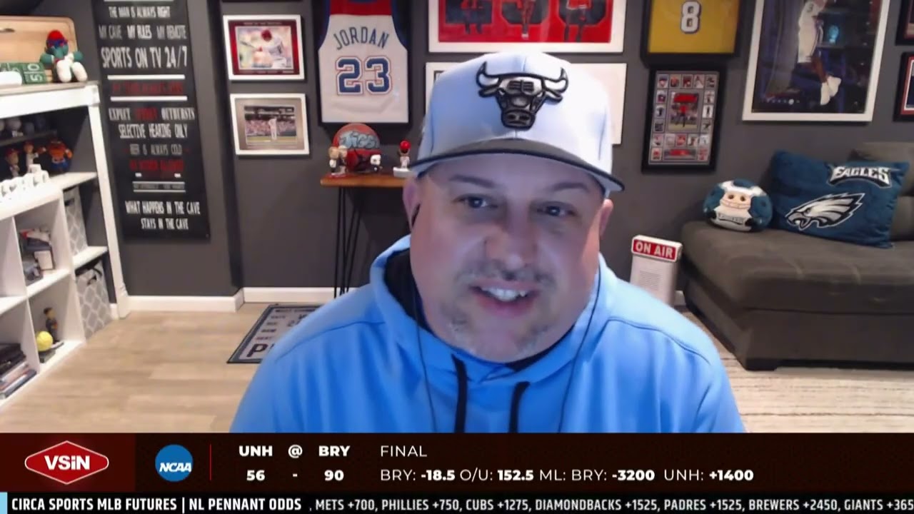 Reds to Win the NL Central? | MLB Futures with Tony Cutillo On VSIN's Cashing Out