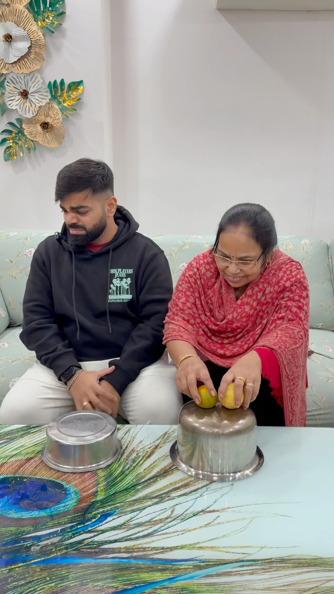 Mummy k saath dhoka #shorts #gauravaroravlogs #youtubeshorts
