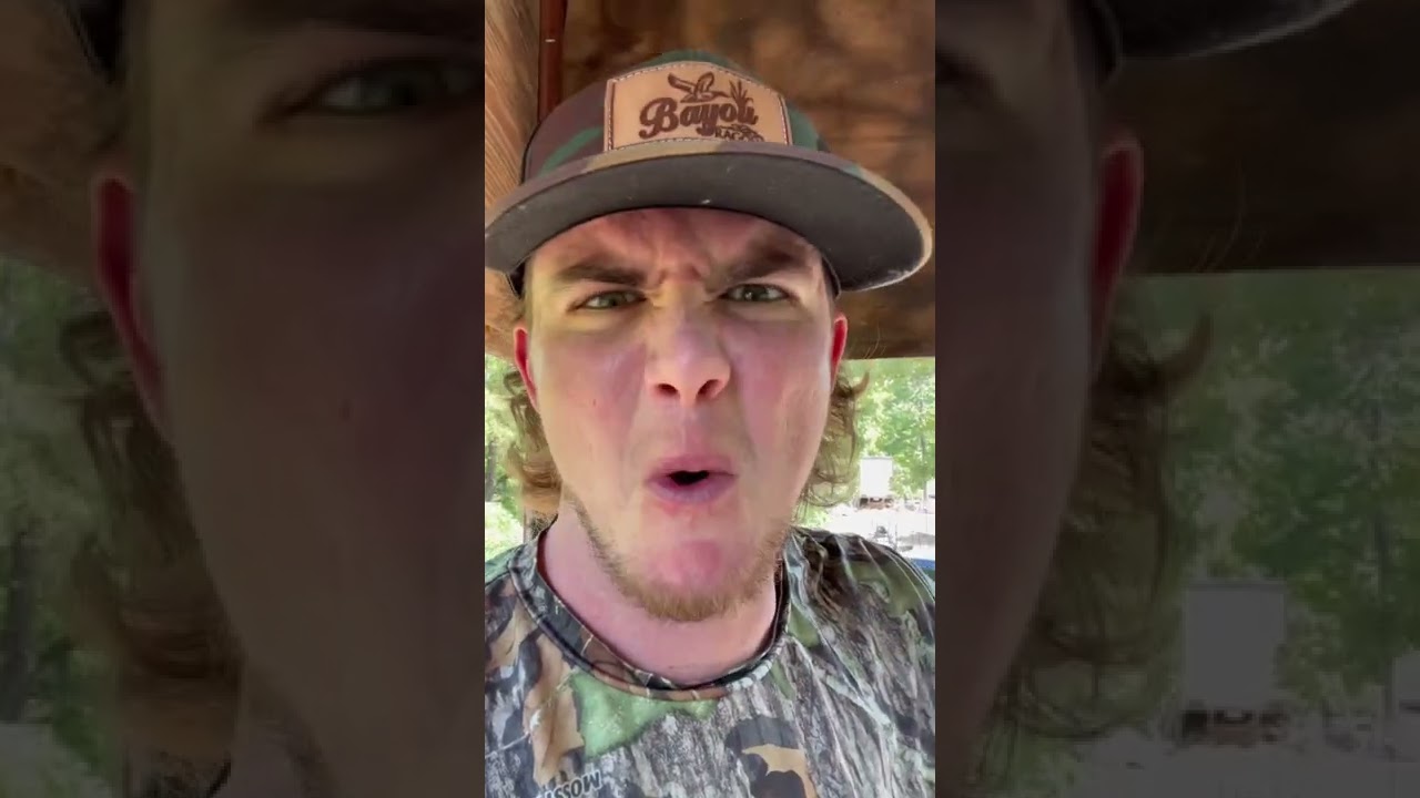 Deer Hunting In The Stand With Dad 