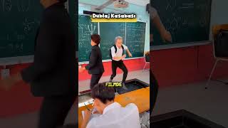 Öğretmen Geldimi Acaba ?