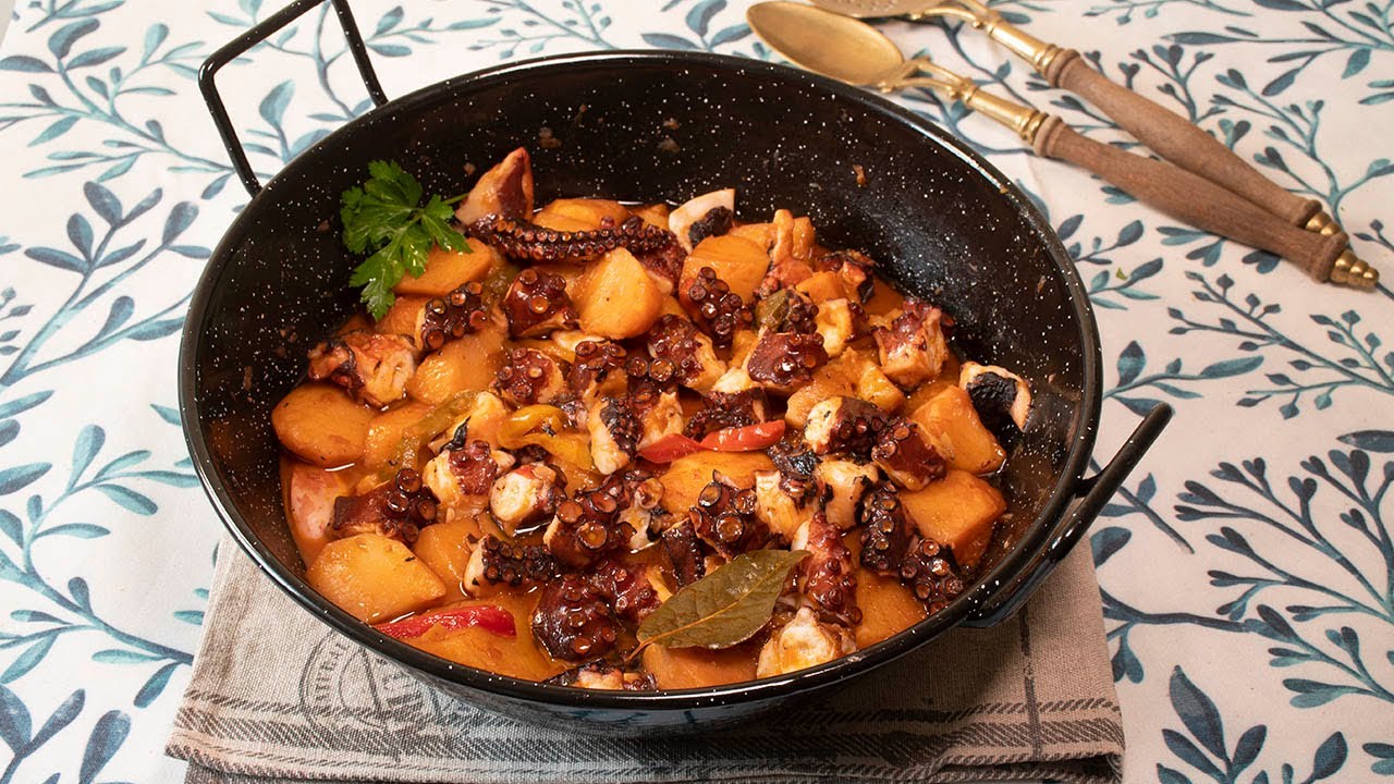 Guiso de pulpo a la Mugardesa. COCINA GALLEGA