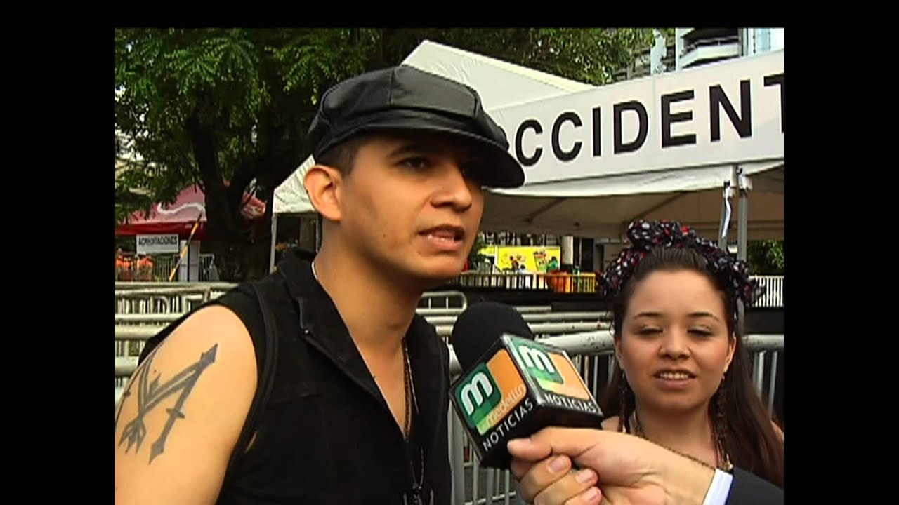 Seguidores de la reina del pop llegaron temprano al estadio Atanasio Girardot