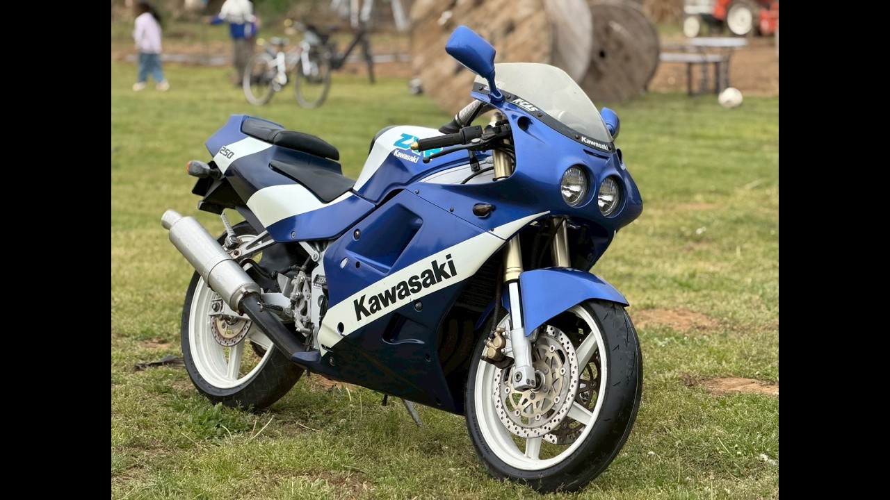 【HAMI】RKS20/26/32C】各2　50Cｘ1 NK50C10】4 KAWASAKI ZXR250-1 - YouTube
