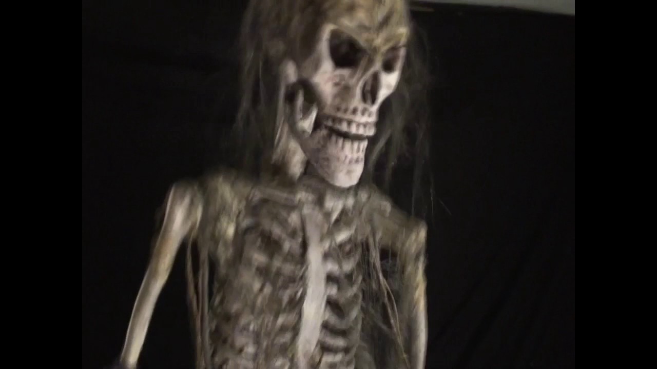 SL503 SKELLY LUNGER PoisonProps.com