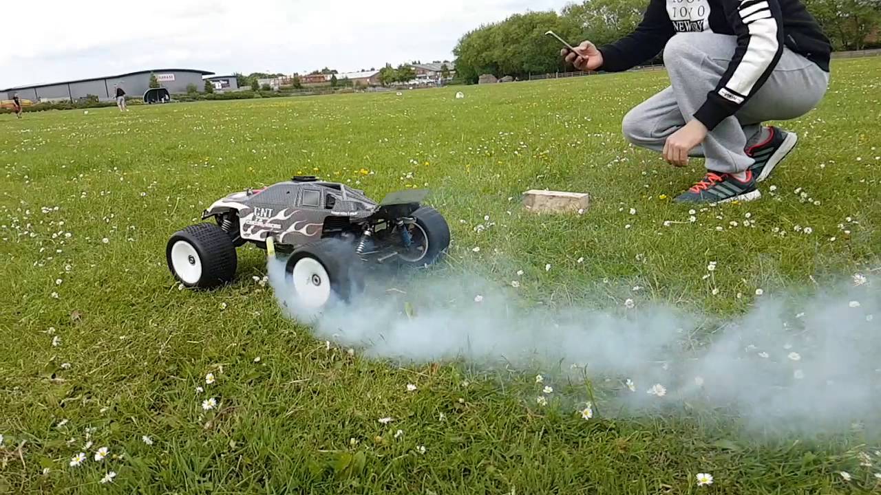 RC car slow motion start YouTube RC car slow motion start YouTube