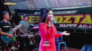 BUKIT BERBUNGA DEA AMANDA VERROZTA HAPPY ADJA - HAPPY PARTY HUT RI 80 - PEMUDA BLIMBING BERSATU