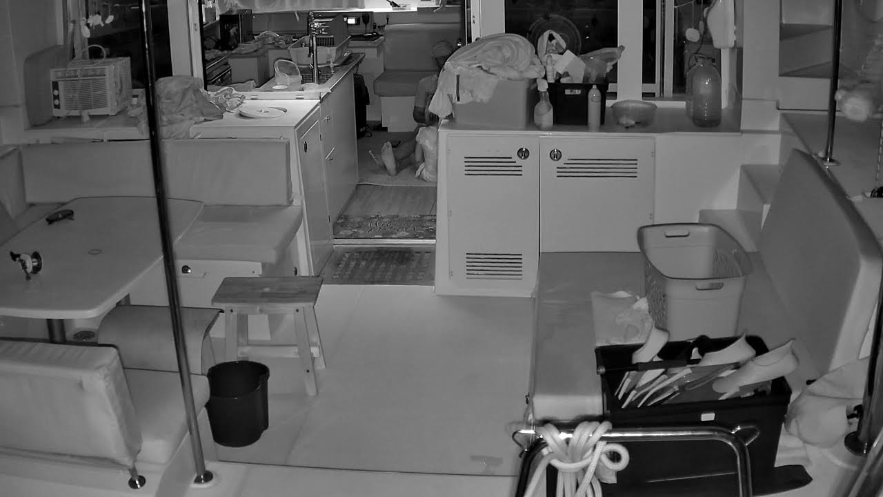 Sailing at Salt Whistle Bay in Mayreau