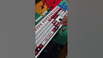 Got these retro gaming keycaps and I’m obsessed! ⌨️🕹️ #smallbusiness #keycaps #keyboard #asmr #retro