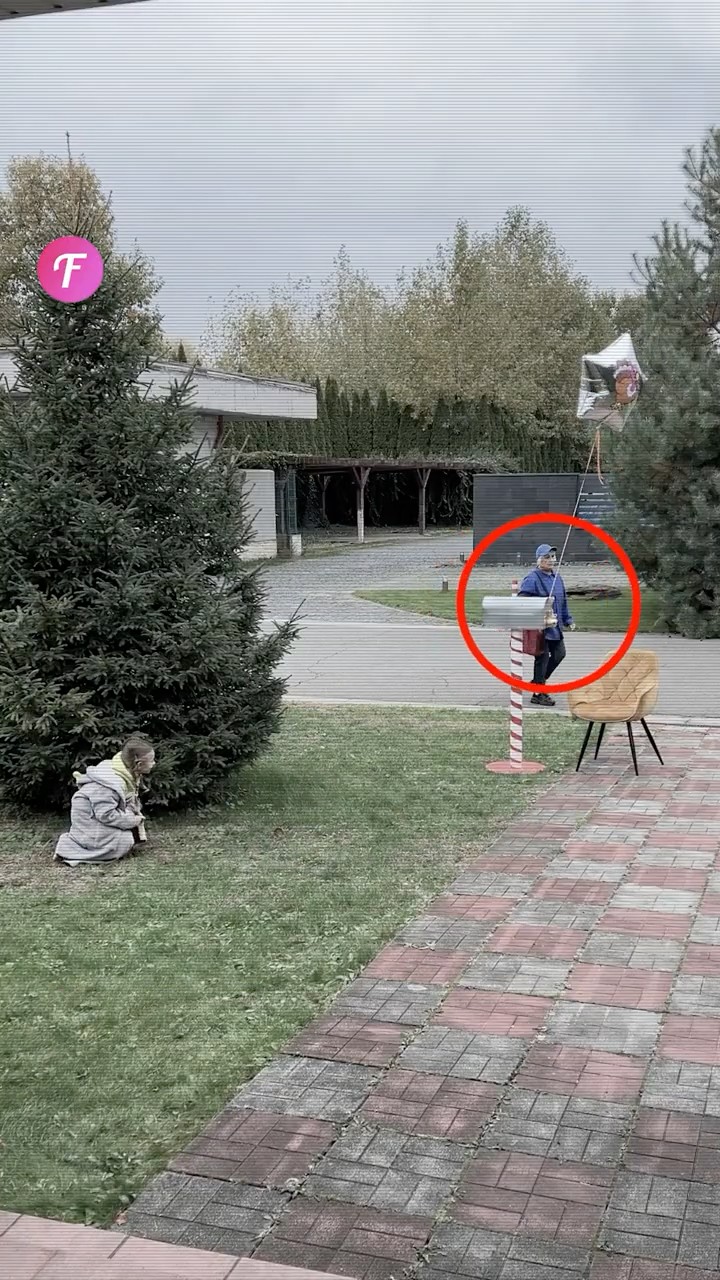 The Little Girl Who Made the Postlady Smile #shorts
