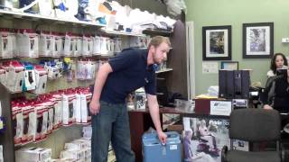 What makes an oxygen concentrator beep?