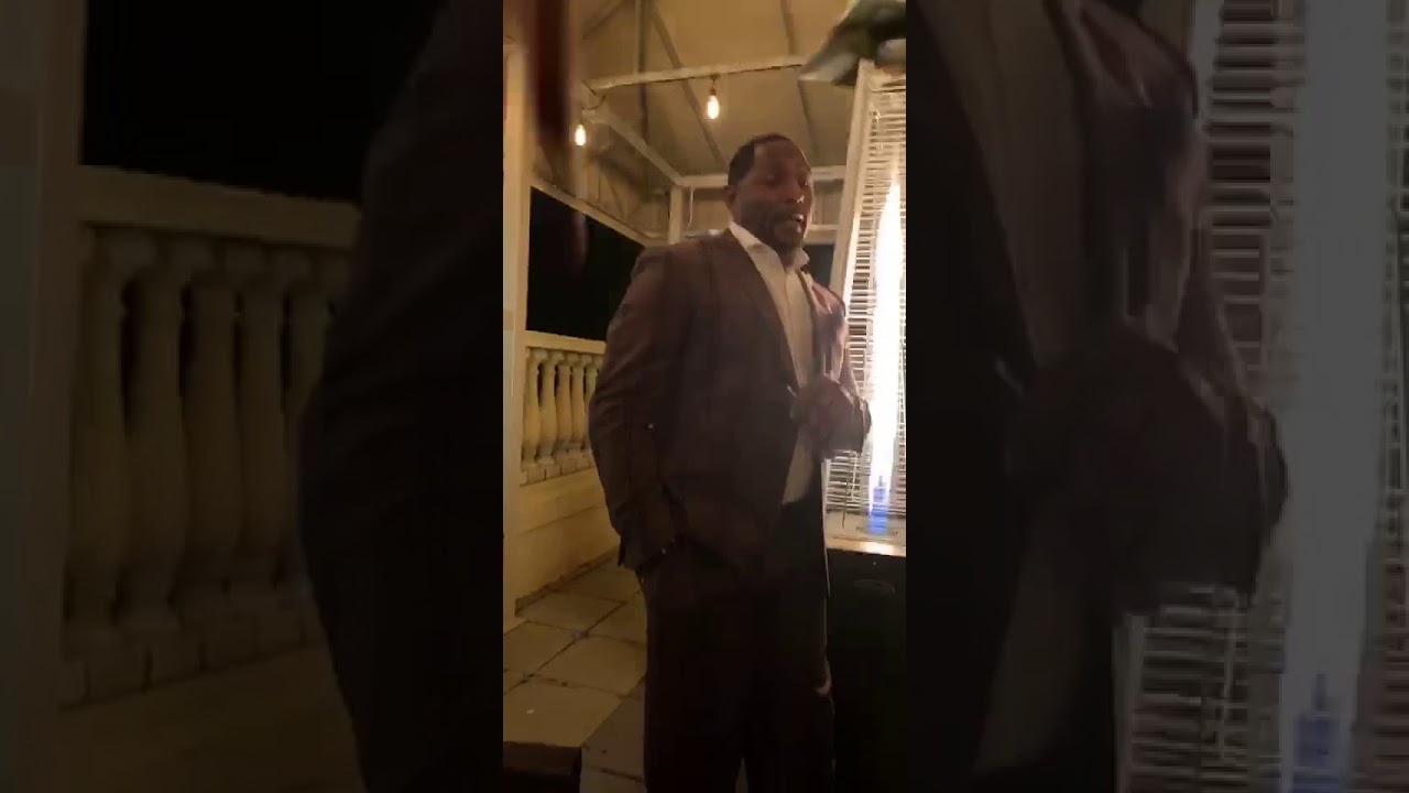 Guarda Ray Lewis talks about brotherhood with Kobe Bryant 1/27/20 su YouTube Guarda Ray Lewis talks about brotherhood with Kobe Bryant 1/27/20 su YouTube