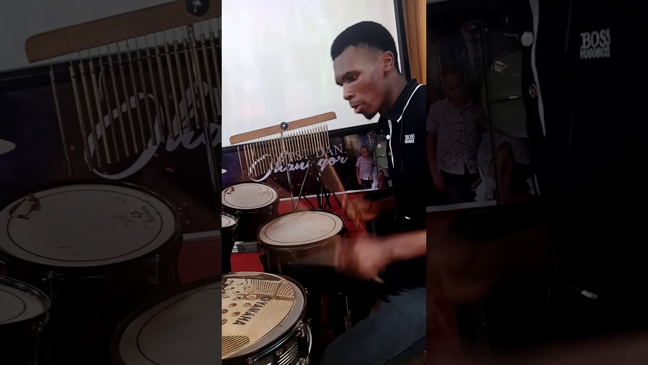 Agunechemba  Eben ft Phil Thompson