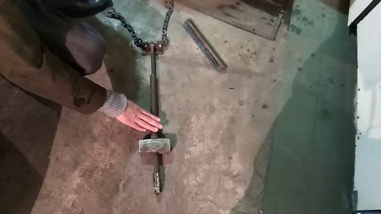 Аварийный молоток в машину