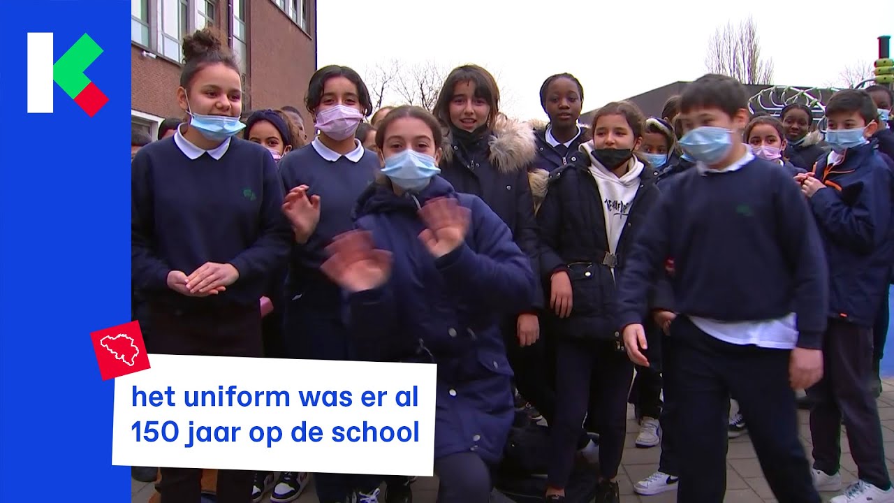 uniform mag in de kast blijven (vanaf volgend jaar)