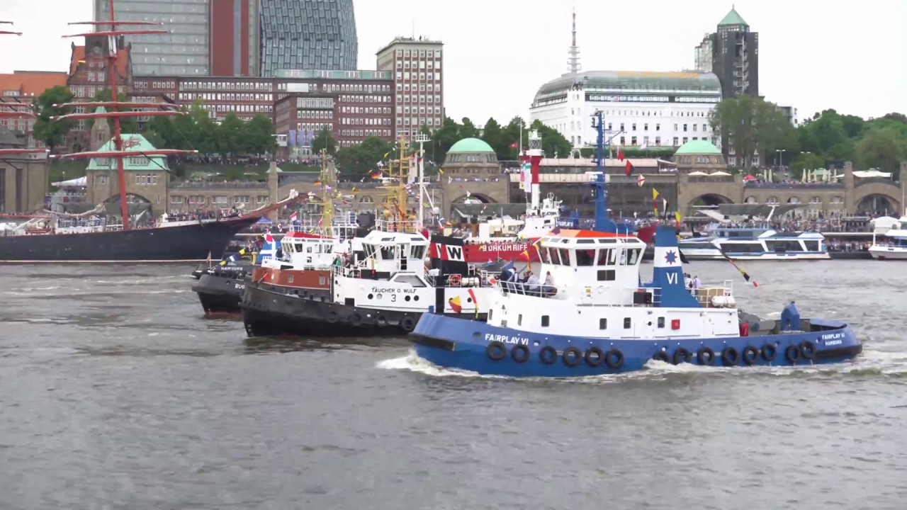 Schlepperballett Hafengeburstag Hamburg 2018