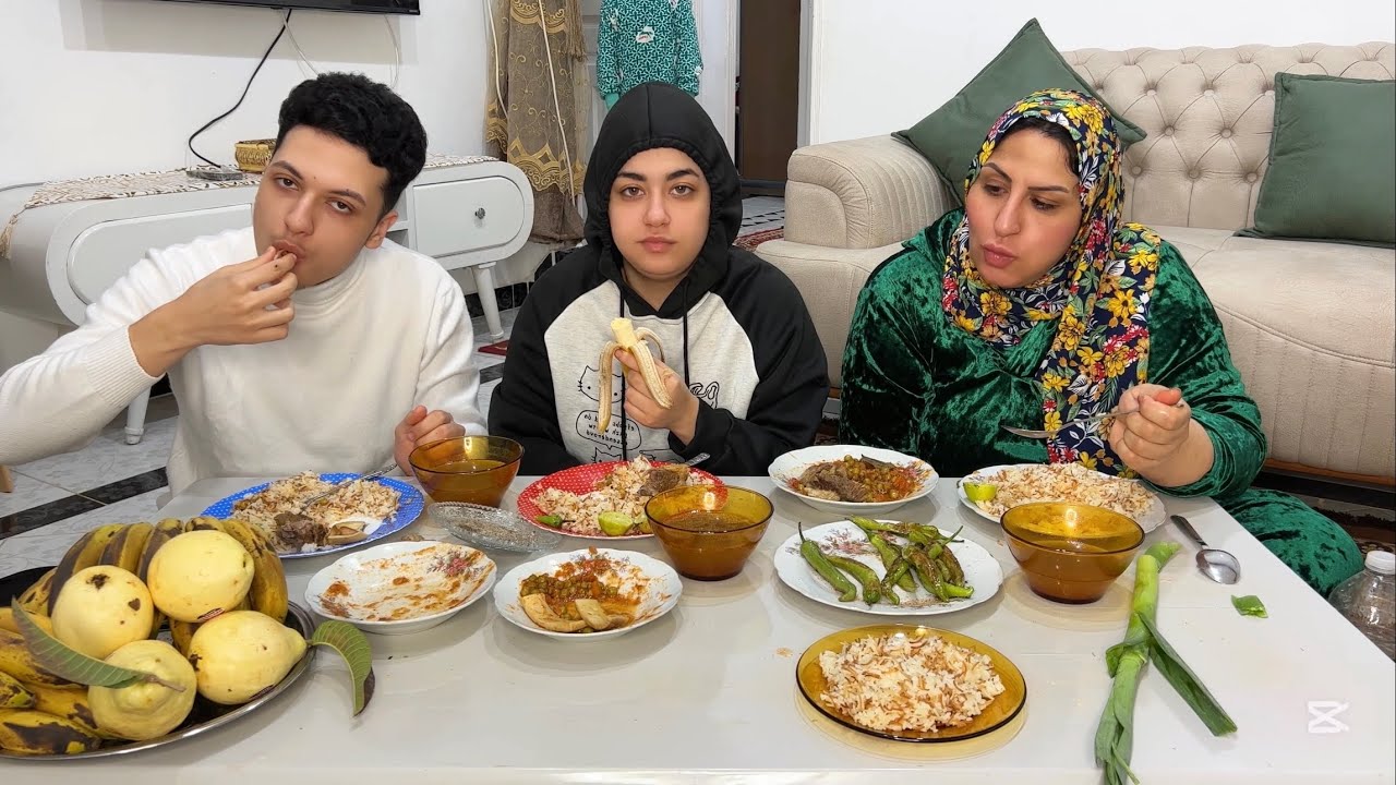 يا خساره تربيتي فيك يابرهوله عايز يجلطني ربنا يهديك يابني