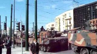Hellenic Leopard 2A4 engine startup