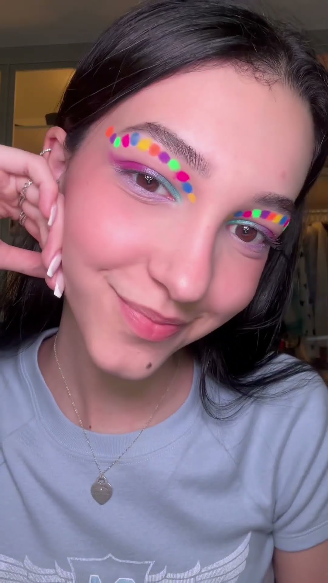 Um tutorial de make de carnaval #shorts #makeuptutorial  #makeup