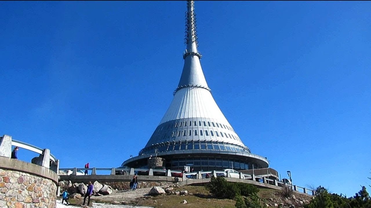 Jeschken 1012 m / Ještěd - Höchster Berg vom Jeschkenkamm -  Nordböhmen / Tschechien