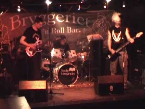 The CrazyMn - "10.Hurry Up?" - Live at Brygget 24/06/2009