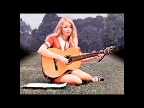 Mary Hopkin - Temma harbour (HQ)