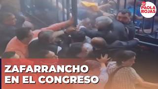 Manifestantes irrumpen en el Congreso de la CDMX | DPC con Paola Rojas