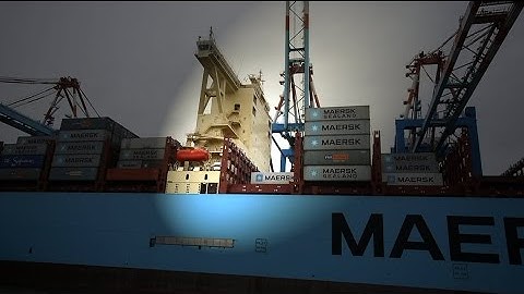 MARY MAERSK - Worlds Largest Container Ship arrived in Bremerhaven