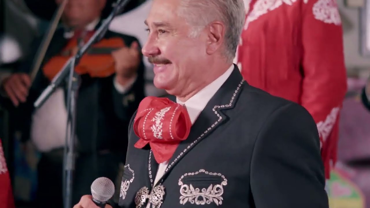 Los Viejones de Linares, Gabriel Solis - Renunciacion