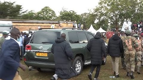 MUHOOZI PROJECT HOW THE NEW SFC COMMANDOS GUARD HIM AT PUBLIC GATHERINGS  #muhoozikainerugaba