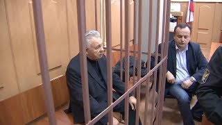Суд арестовал экс-губернатора Хабаровского края Ишаева