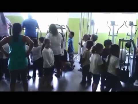 Academia Twist - Crianças da EMEB Antonio Pereira Coutinho
