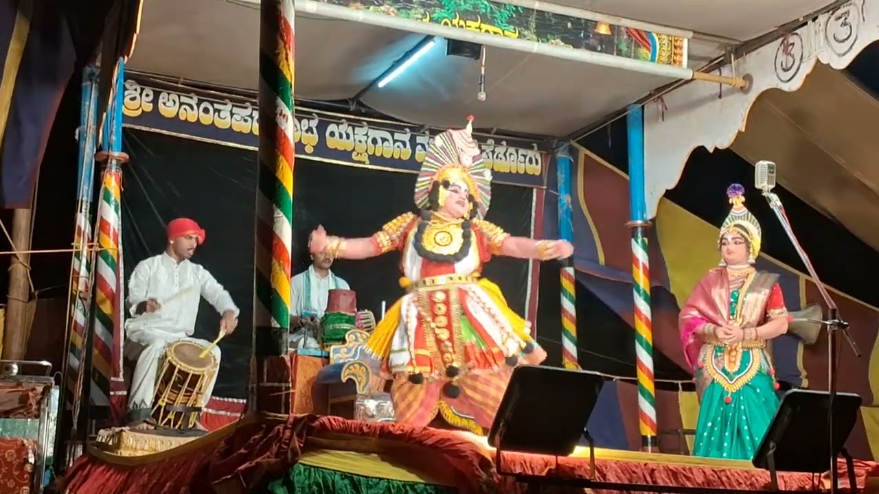 ಬ್ರಹ್ಮೂರ ಯಕ್ಷ ನಮನದಲ್ಲಿ ಜನ್ಸಾಲೆ ಪದ್ಯಕ್ಕೆ ಹೊಸಪಟ್ಟಣ ಅಭಿಮನ್ಯು 